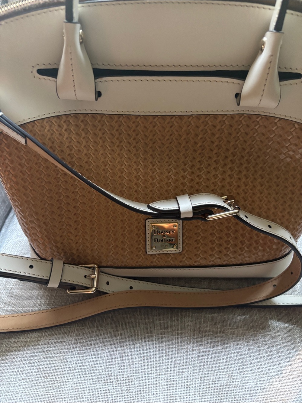Dooney & Bourke Beacon Textured leather dome multi way bag - Picture 12 of 15